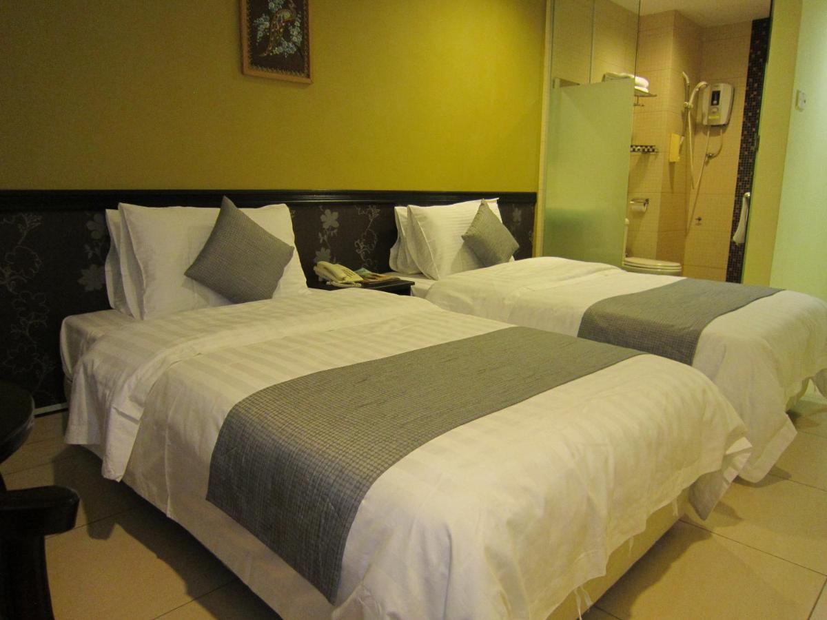 Oyo 151 Twin Hotel Kuala Lumpur Extérieur photo