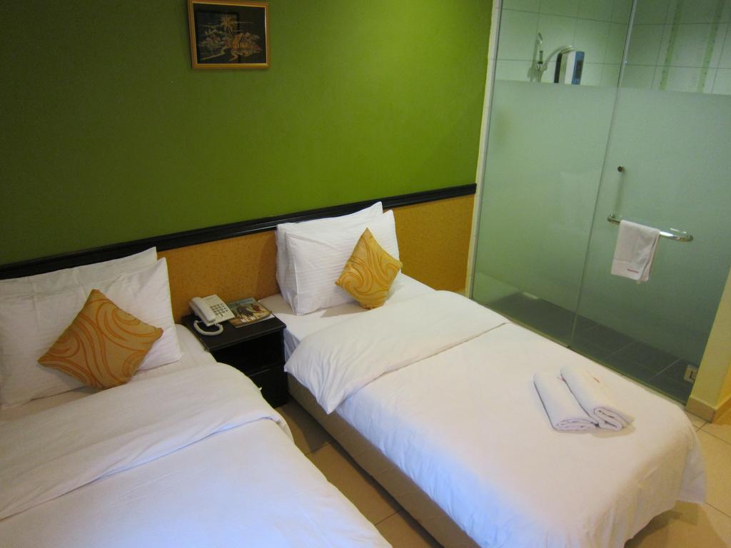 Oyo 151 Twin Hotel Kuala Lumpur Extérieur photo
