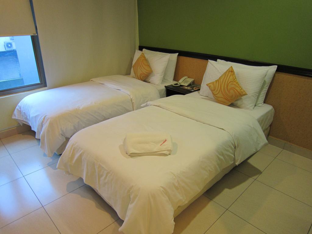 Oyo 151 Twin Hotel Kuala Lumpur Extérieur photo