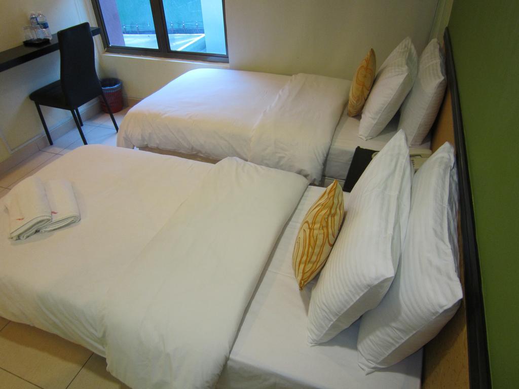 Oyo 151 Twin Hotel Kuala Lumpur Extérieur photo