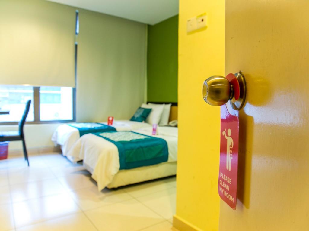 Oyo 151 Twin Hotel Kuala Lumpur Extérieur photo